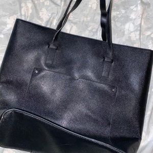 FOREVER 21: Black tote bag